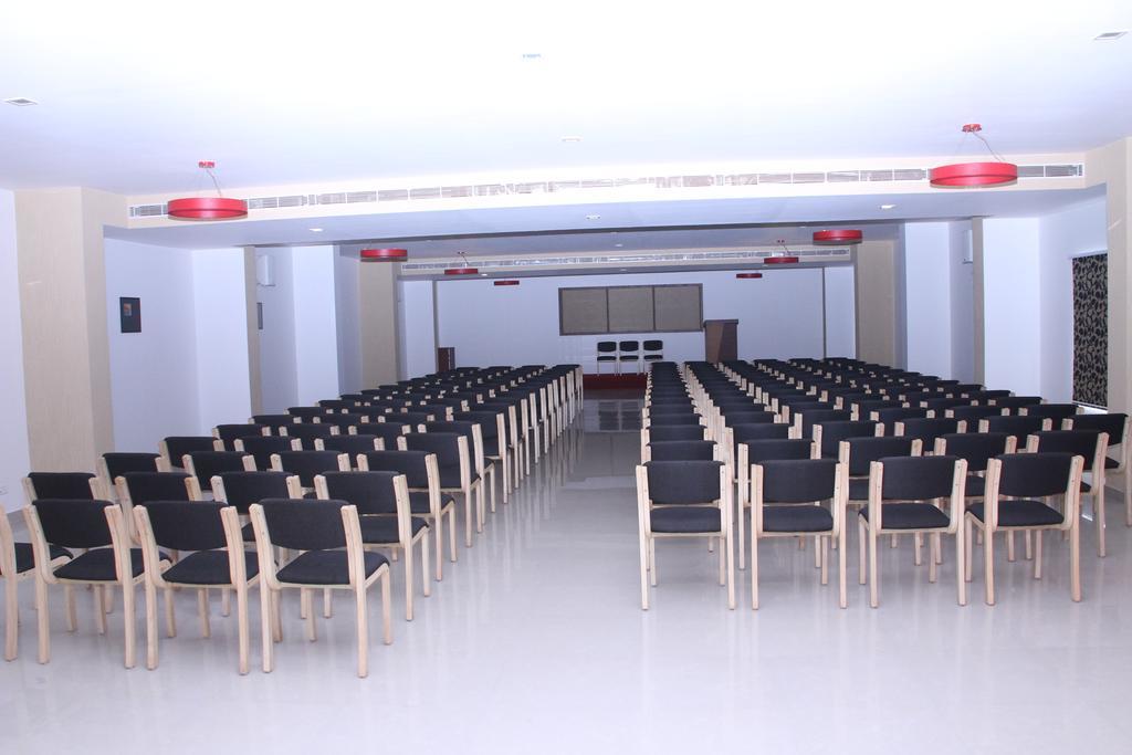 Hotel Hills Park Pathanamthitta Exterior photo
