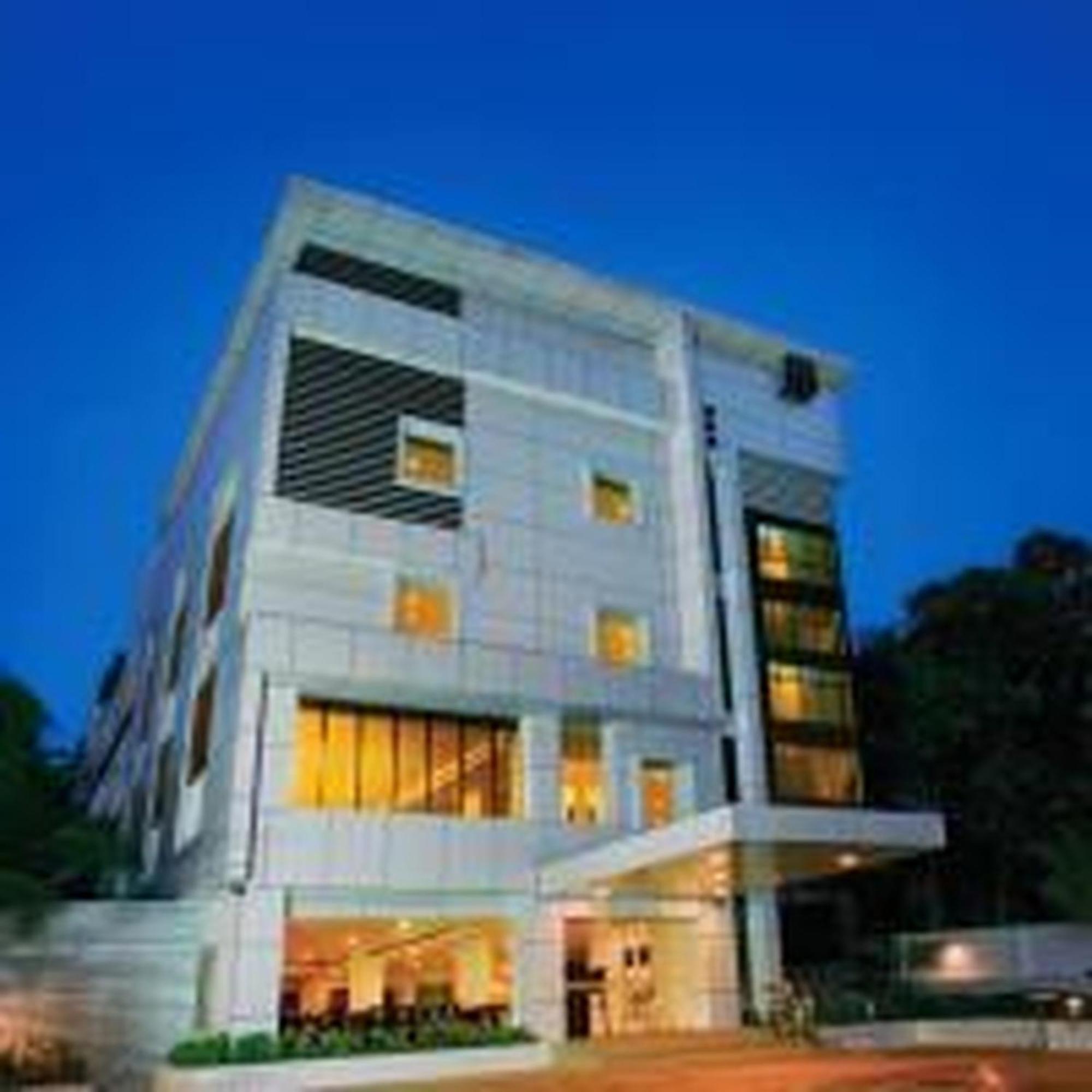 Hotel Hills Park Pathanamthitta Exterior photo