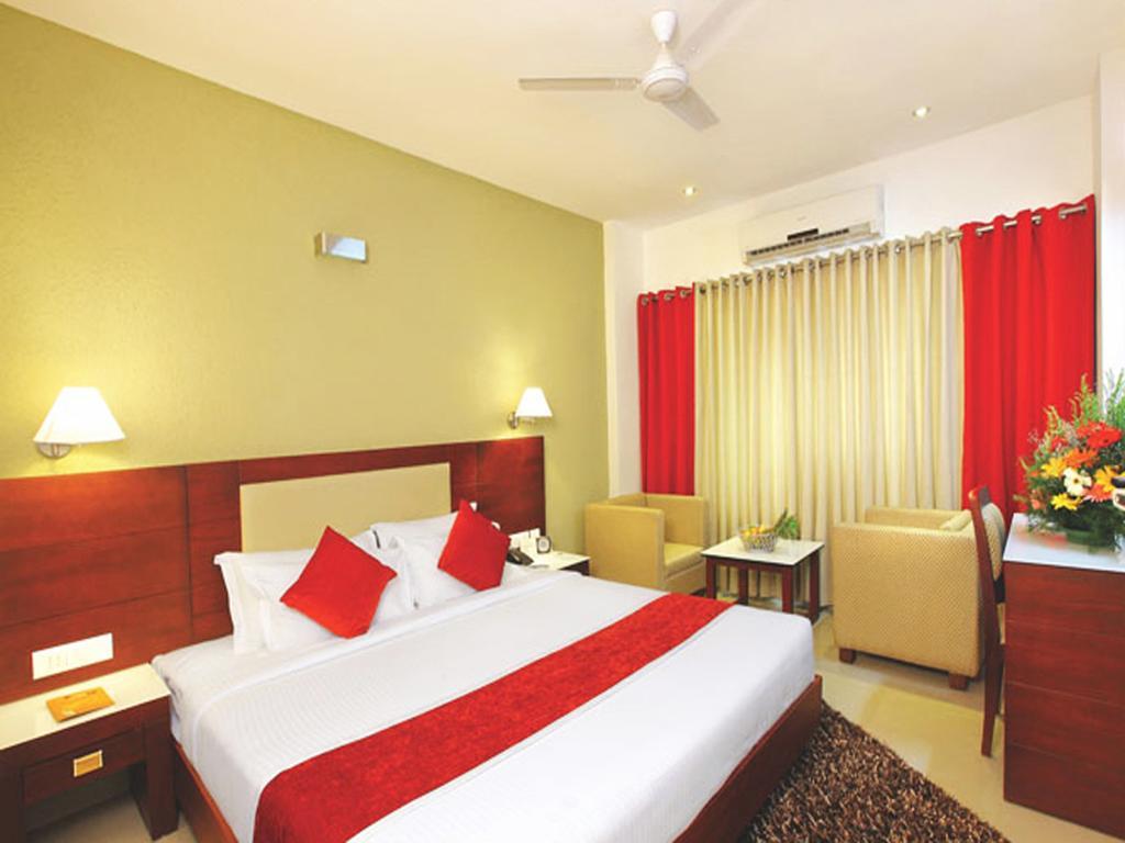 Hotel Hills Park Pathanamthitta Room photo